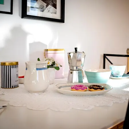 Beppo Sea View Apartament *